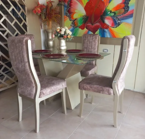 COMEDOR LUCAS 4 pts